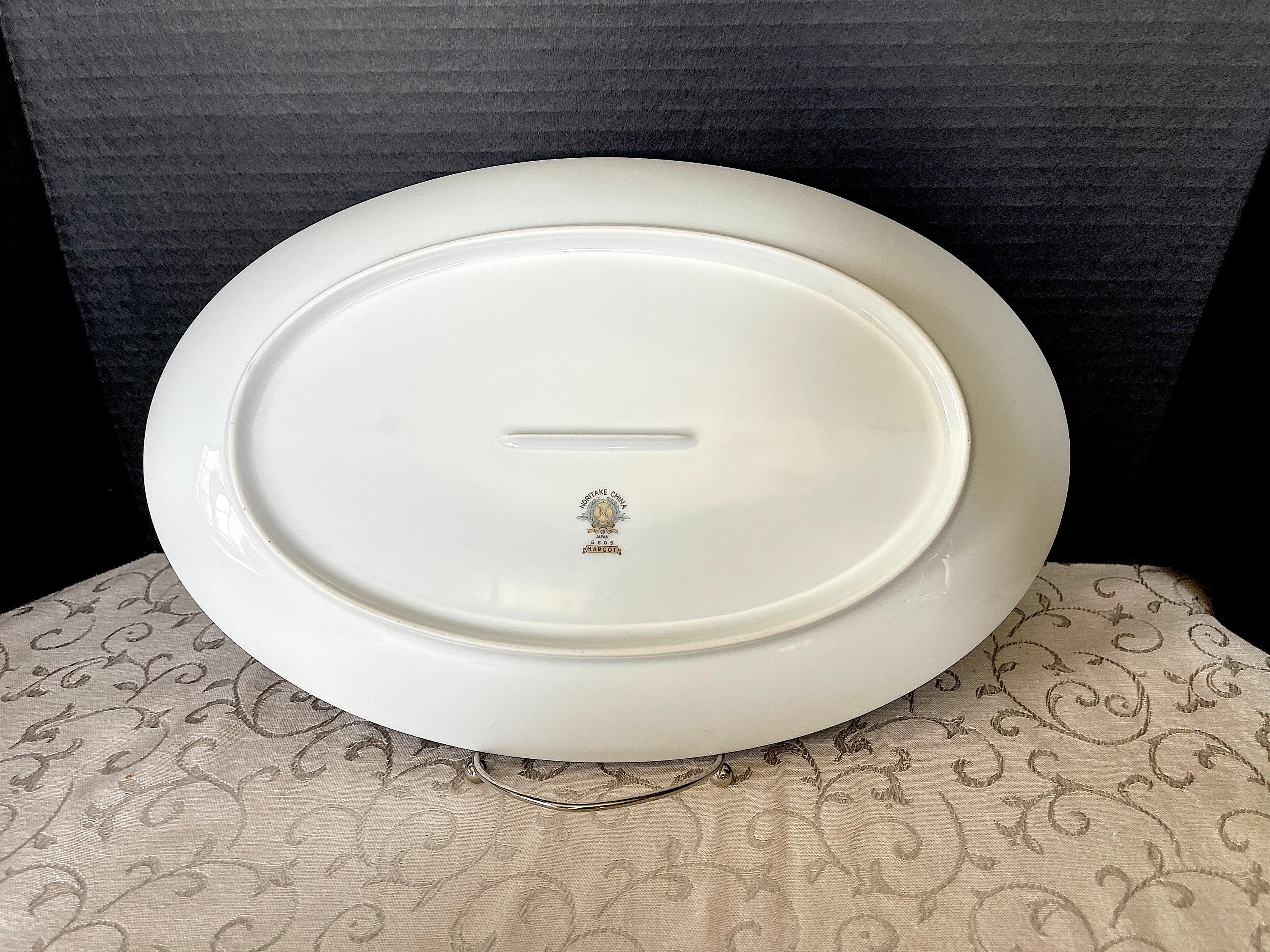 Noritake リブデザイン サービングプレート Noritake リブデザイン サービングプレート 【公式通販】
