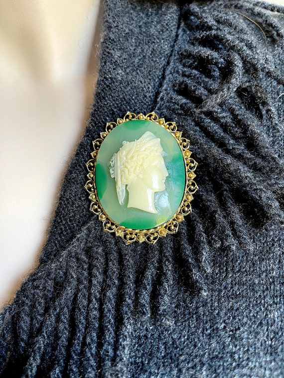 1960's Large White Lucite Cameo on Green Shaded L… - image 8