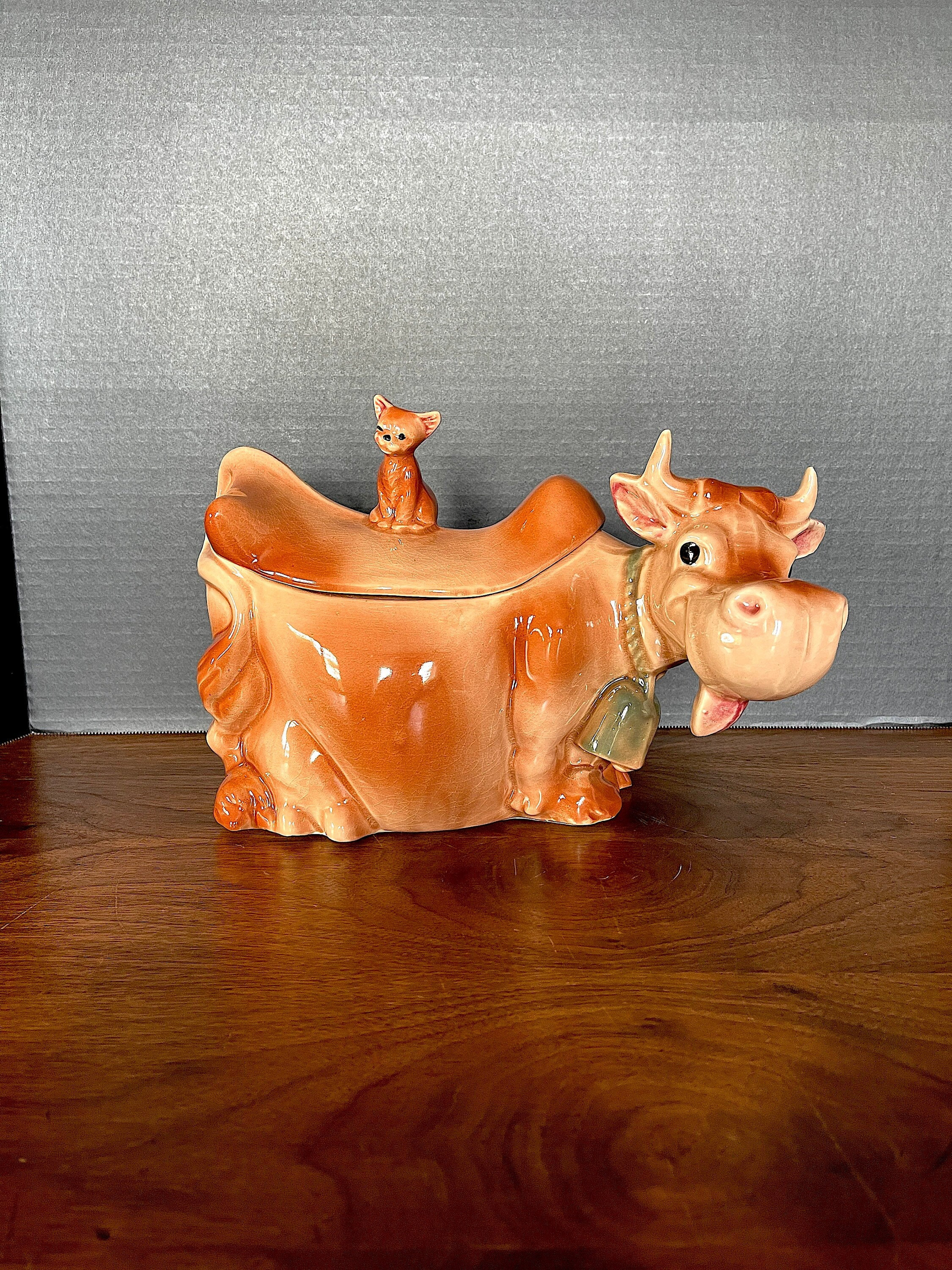 1920's- 40's Mccoy Brush, WIO, Iconic Elsie the Cow W Cat Cookie