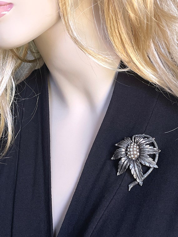 1950's Tortolani Exotic Textured 3D Flower Brooch… - image 8