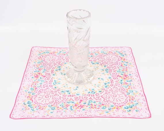 1950's Lace Print Floral Hankie Cotton Magenta, T… - image 5