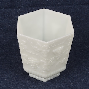 60&#39;s Fire King Vase Milk Glass Grape Pattern Hexagon. Could be the bottom of a Biscuit Jar. Excellent Condition. Classic Milk Glass.
