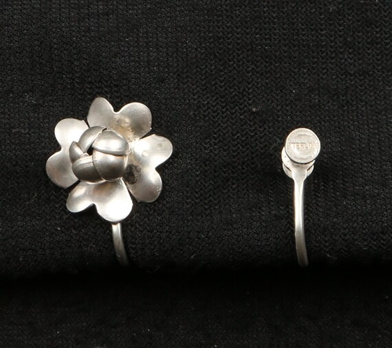 1940's Flower Screw Backs Sterling Articulated He… - image 3