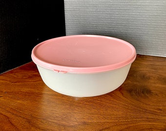 1980's-90's Tupperware Lidded Strainer Allows for Shaking 1980's-90's Tupperware Lidded Strainer Allows for Shaking