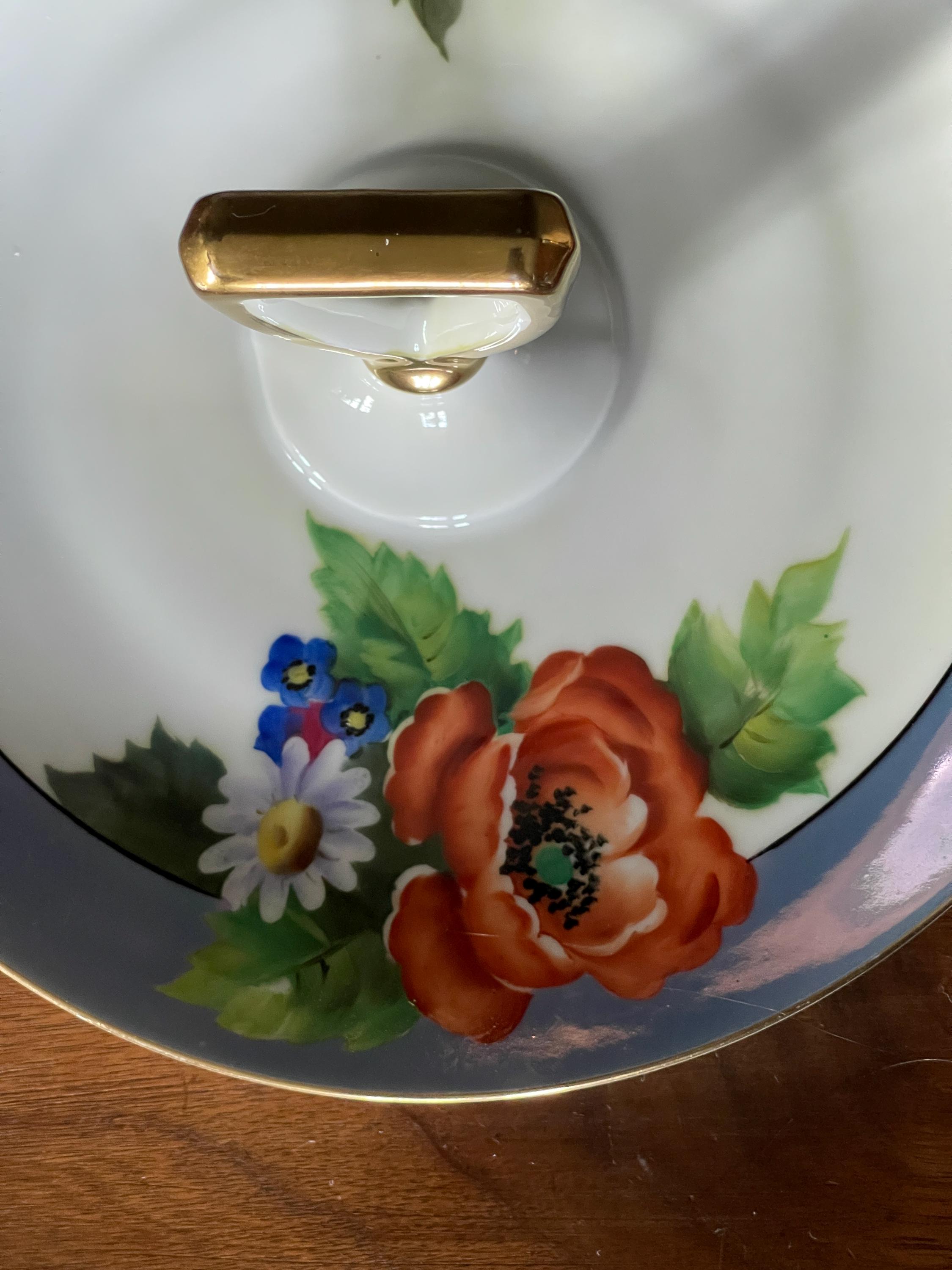 ○Deco Lady・パフボックス○１９２１年・米国輸出○直径１０cm○古則武○ ○Deco Lady・パフボックス○1921年・米国輸出○直径10cm
