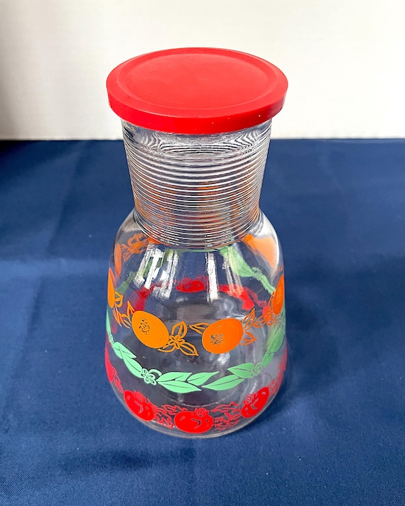 1970s Hazel Atlas Glass Juice Carafe w Lid, Funnel Shape w Ribbed Neck, Rows of Oranges, Green Leaves, Red Tomatoes, VTG, No Wear or Damage