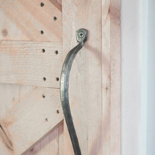 Rustic Barn Door Handle | Barn Door Hardware, Hand forged iron door handle | Perfect for a diy barn door, large | Rustic Style, One Handle