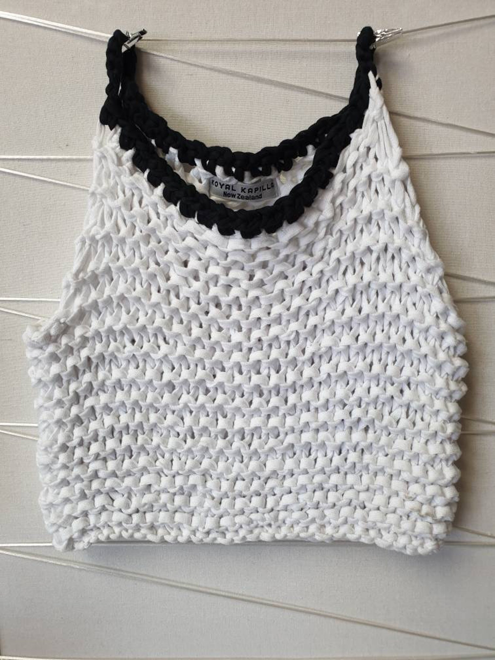 knit singlet top
