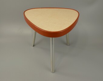 * 50s Kidney tableflower stoolflower bench with brass feet *