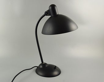 Lámpara de escritorio alemana original negra, sin restaurar, lámpara estilo Bauhaus, lámpara de mesa, diseño industrial