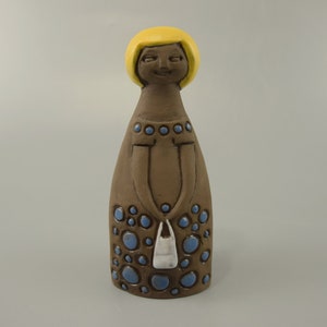 Vintage figurine (woman/girl) / Bromma Keramik / Ninnie Forsgren (NiE) | Sweden | 60s