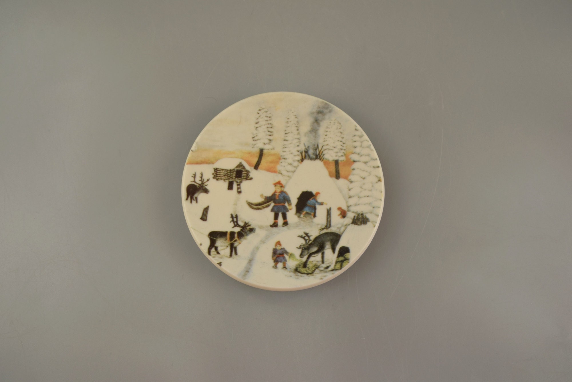 Vintage Wall Plate / Arabia Finland / Andreas Alariesto / A