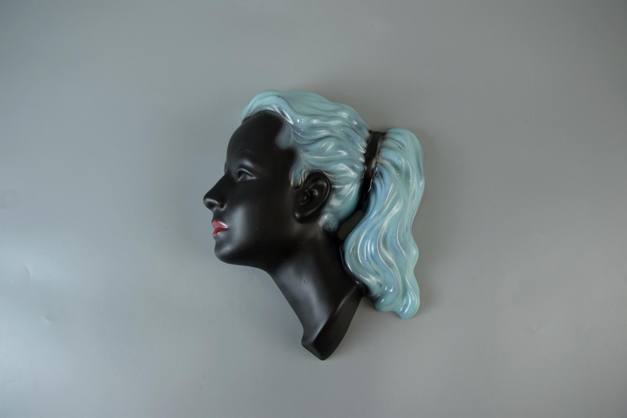 Cortendorf Wall Mask - Etsy