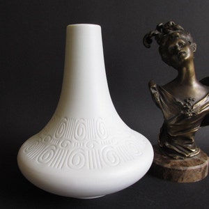 White porcelain vases, Germany Gerold Porcelain Bavaria 790, Bisque vase, vintage, 60s 70s, Op Art, Swing