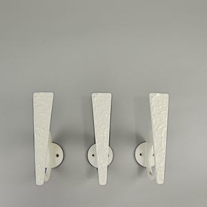 Vintage set of 3 wall hooks, white, metal / Space Age | Germany | 70s
