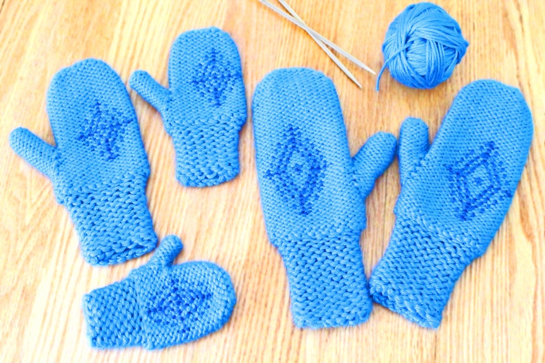 Knitting Pattern Anna's Frozen Mittens Snowflake Gloves Etsy