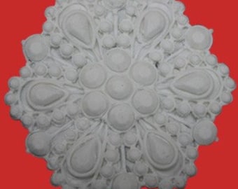 Jeweled Lace Mold