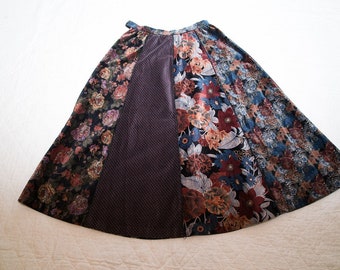 Vintage Velvet Skirt - Century Boston - size 8 - Four gorgeous patterns in vertical panels with black trim - excellent vintage condition