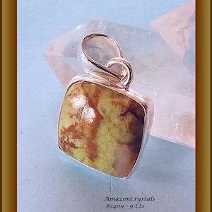 GASPEITE Pendant, 9 Carat Sterling Silver Gaspeite Necklace, Rare AUSTRALIAN Green Gaspeite Pendant