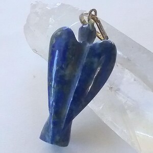 Lapislazuli Engel Anhänger Halskette: Handgeschnitzter solider blauer Lapis Kristall Bild 3