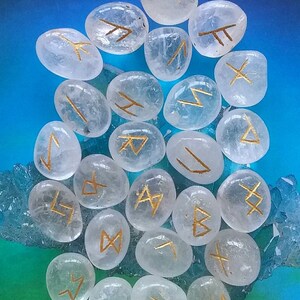 QUARTZ Crystal RUNES, HUGE Elder Futhark Crystal Quartz Rune Set, 25 ...
