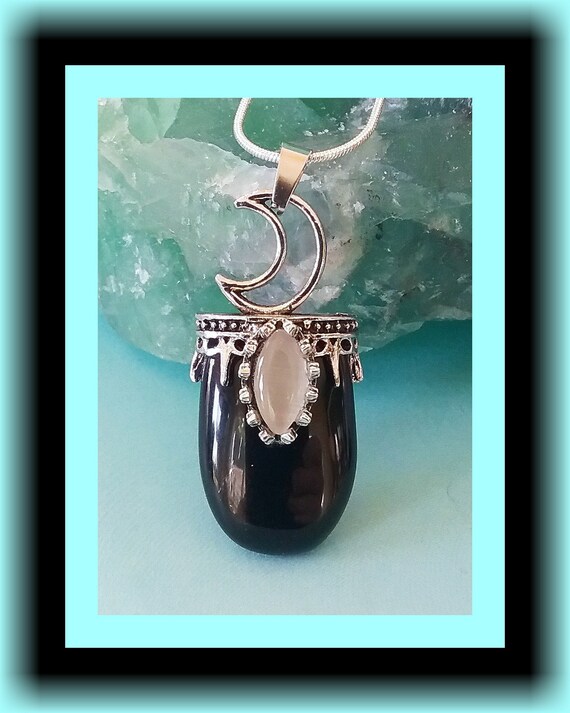 Collier Pendentif En Argent 925 Avec Onyx Noir Et Motif Filigrané - Occasion Bon état - Bijou Vintage