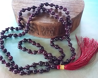 Knuten Rubin Granat Mala Pärlhalsband med Tofs