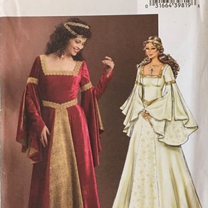 Butterick 4571|BP206  Misses&#39; Renaissance wedding gown pattern - floor length, lace-up back   UNCUT FF (2005)  K2350
