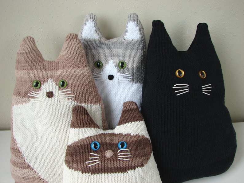 Knitting pattern cat pillow kitty cushion black cat tutorial Etsy