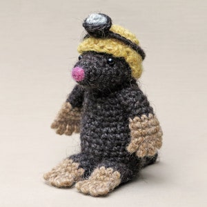 Schema all'uncinetto per Moser la talpa amigurumi all'uncinetto - File PDF scaricabile immediatamente