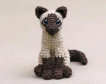 Crochet pattern for Maisie, realistic crochet siamese cat amigurumi - Instant download PDF File