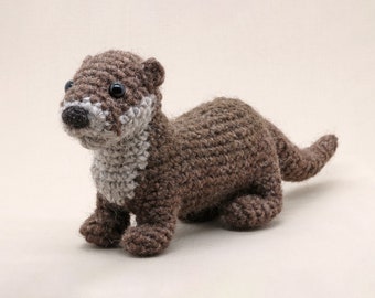 Crochet pattern for Bubbles, realistic river otter amigurumi - Instant download PDF File