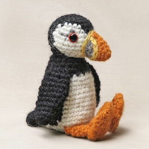 Crochet pattern for Plubby the amigurumi crochet puffin - Instant download PDF File