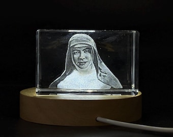 St. Mary MacKillop 3D Engraved Crystal Gift - Inspirational Faith Keepsake