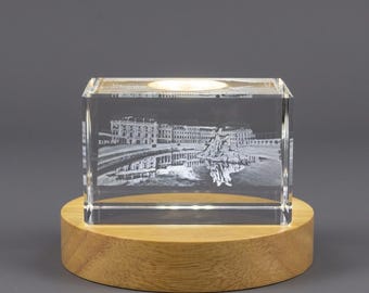Schönbrunn Palace 3D Engraved Crystal Gift