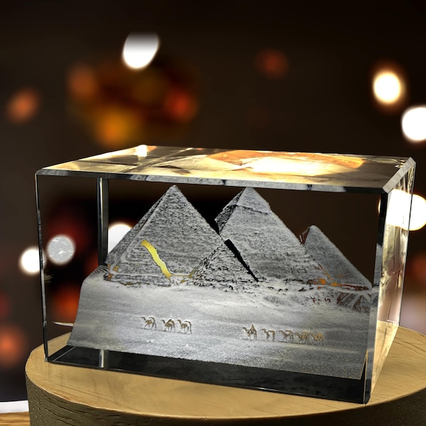 Great Pyramid of Giza 3D Engraved Crystal Keepsake Souvenir