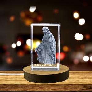 神聖な 3D 彫刻クリスタル |聖母マリア像 | 写真敬虔な宗教彫刻