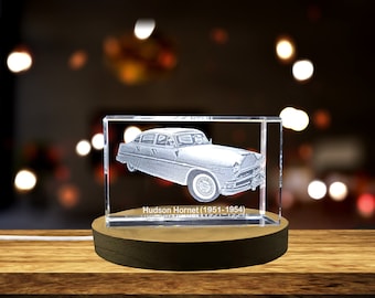 Timeless Elegance: Hudson Hornet (1951–1954) - 3D Engraved Crystal Tribute