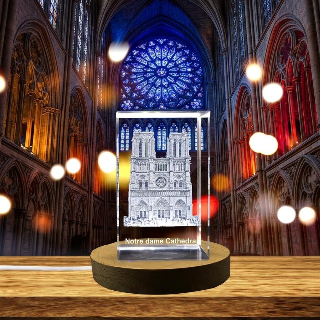 Notre Dame Cathedral 3D Crystal | Engraved Landmark Souvenir
