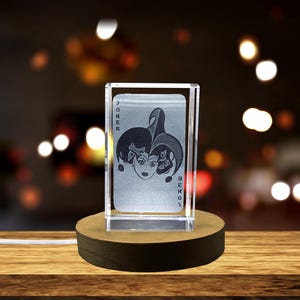 Carta da gioco Joker: sorprendente oggetto da collezione in cristallo inciso 3D