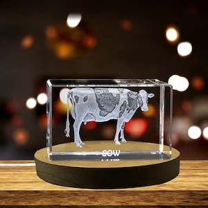 Elegant 3D Engraved Crystal of a Graceful Cow - Perfect for Farmhouse Decor and Cattle Enthusiasts