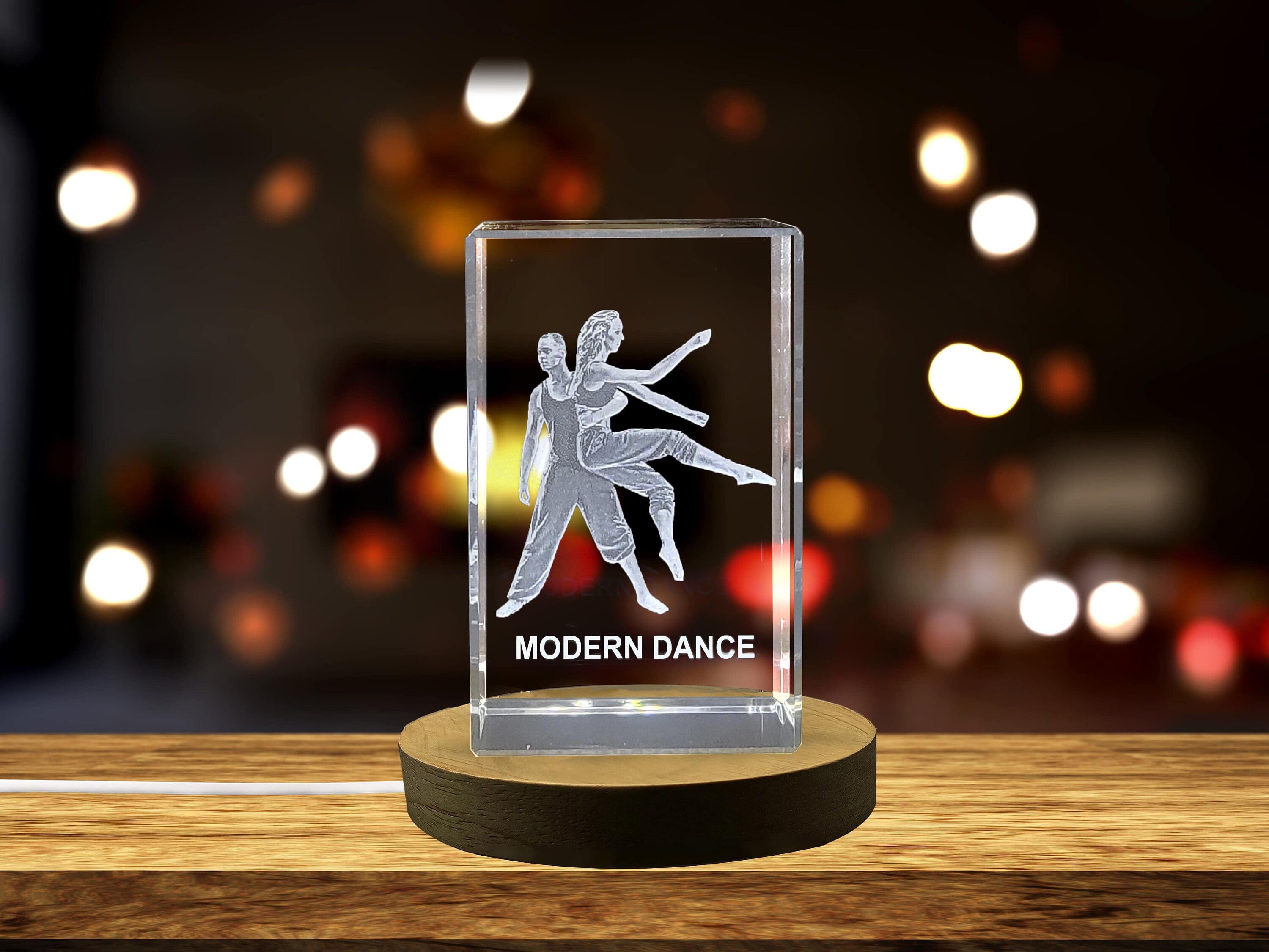 Modern Dancers | 3D Engraved Crystal