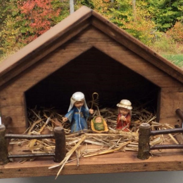 Beautiful " STABLE STYLE " Custom Handcrafted Christmas Manger