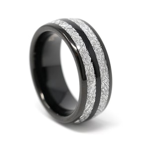 Black Men&#39;s Wedding Band, Black Meteorite Ring, Black Tungsten Imitation Meteorite Inlay, Comfort Fit, 8MM, FREE ENGRAVING