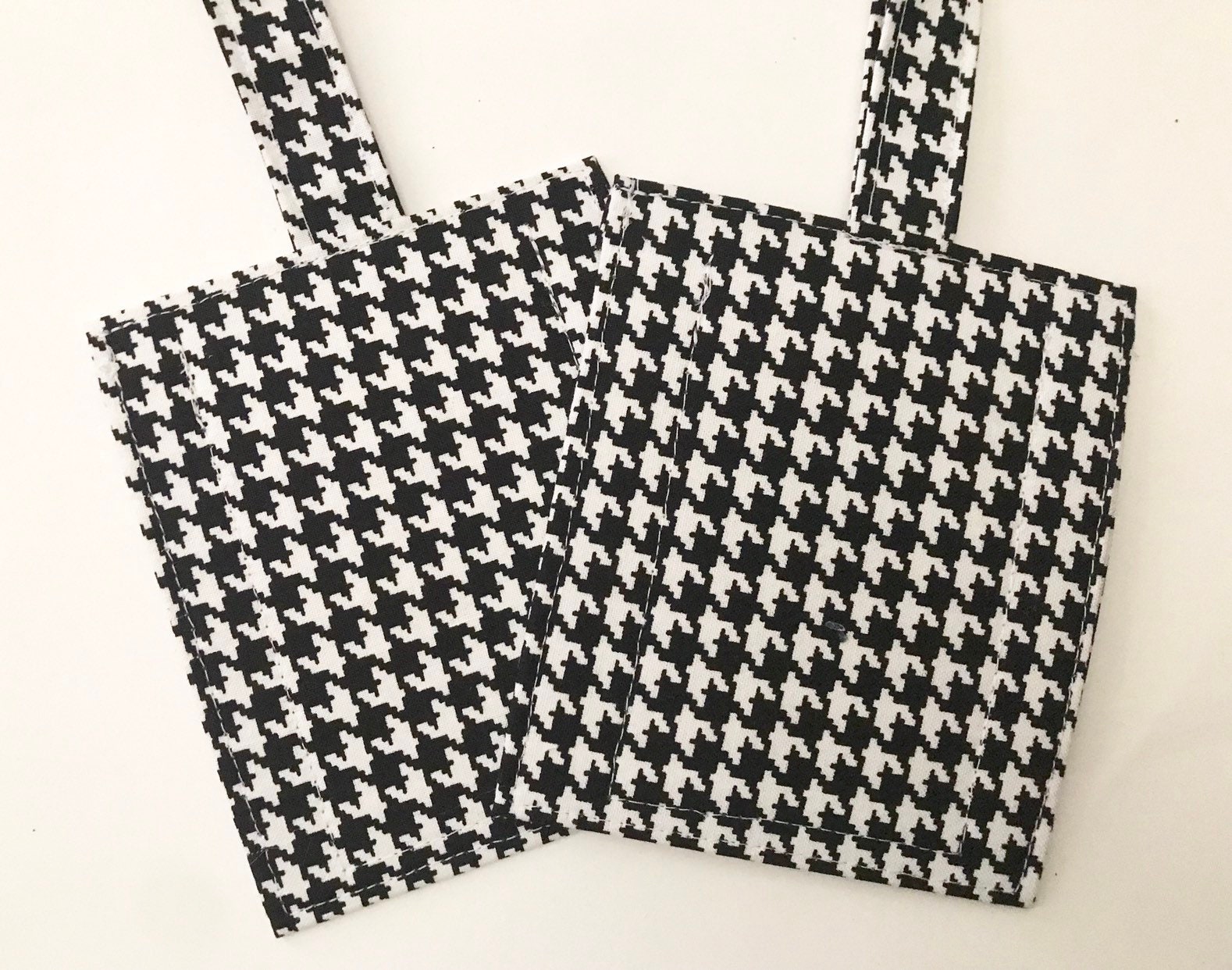 Houndstooth Tote with Cosmetic Bag Insert - St. Jude Gift Shop