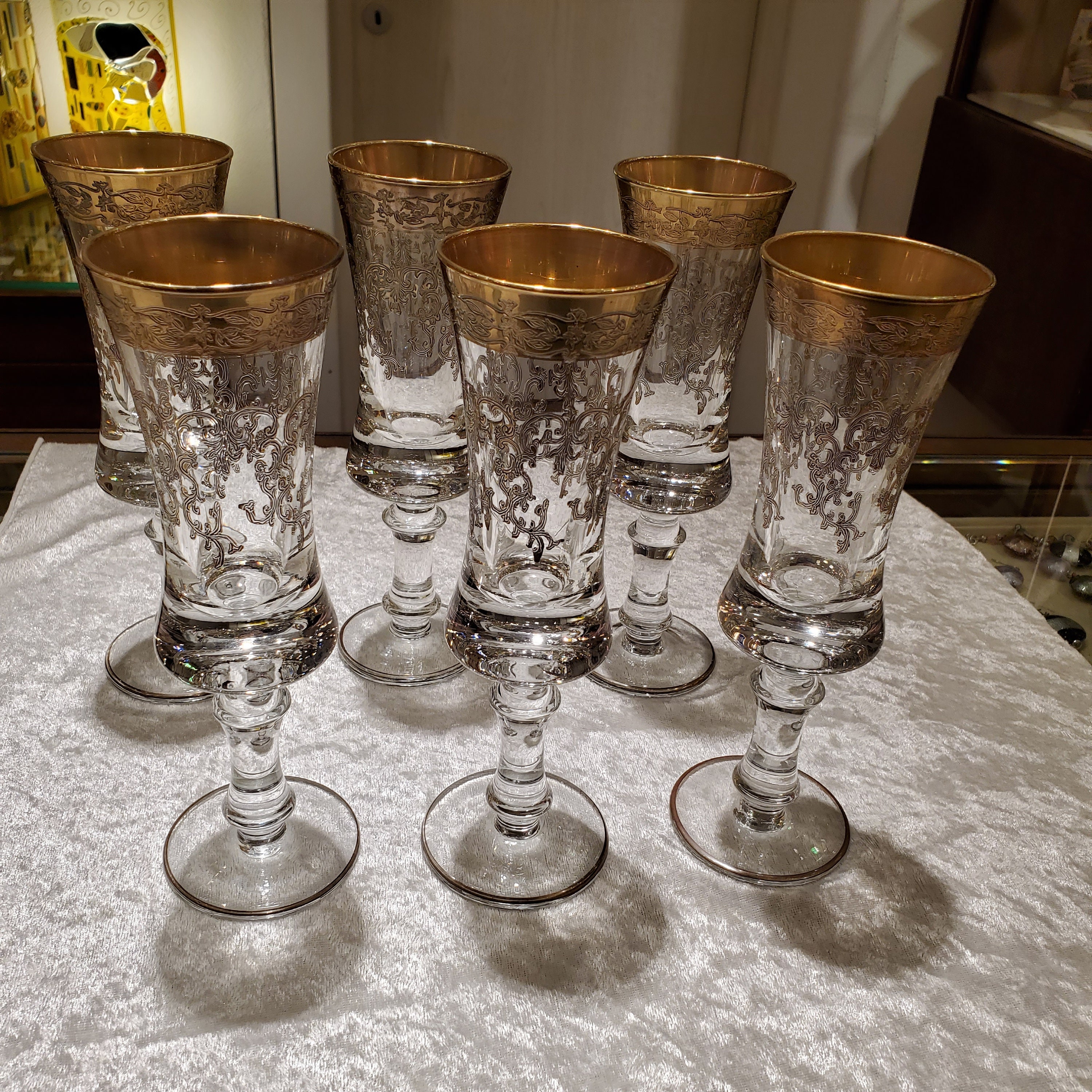 Vintage Murano Wine Glasses with Gold Threading – fleurdetroit