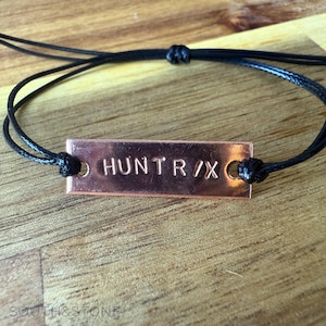 Huntrix Bracelet – K-Pop Fan Jewelry, Hand Stamped Adjustable Cord Bracelet, Concert & Fandom Gift, Golden Music Bracelet