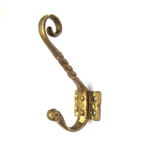 Vintage brass wall hook, coat hook. Coat rack supply - storage solutions. #836G153K7