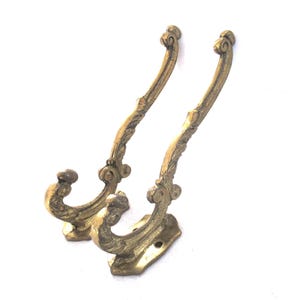 Antique victorian style wall hooks - set of 2 vintage brass hooks. Coat rack supply, storage solutions. #9C5G258K2