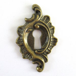 Vintage Brass Plated Keyhole Cover, Escutcheon #70CG10K4